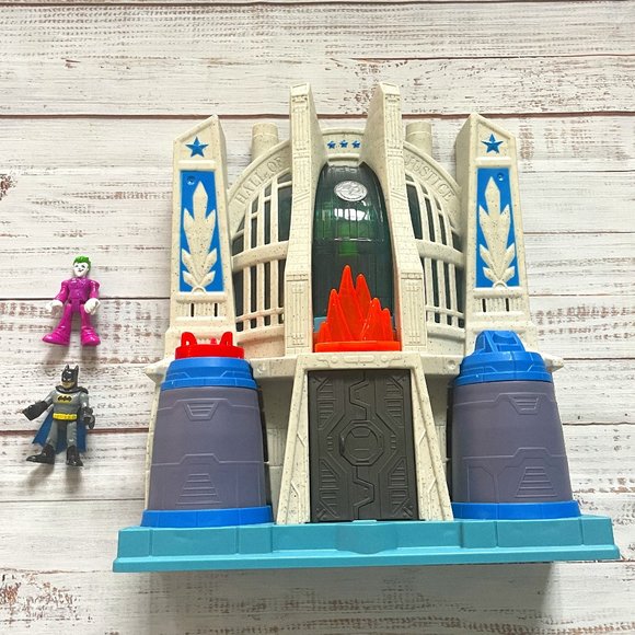 Imaginext DC Super Friends Hall Of Justice with Batman and Joker Action Figures - Picture 1 of 8